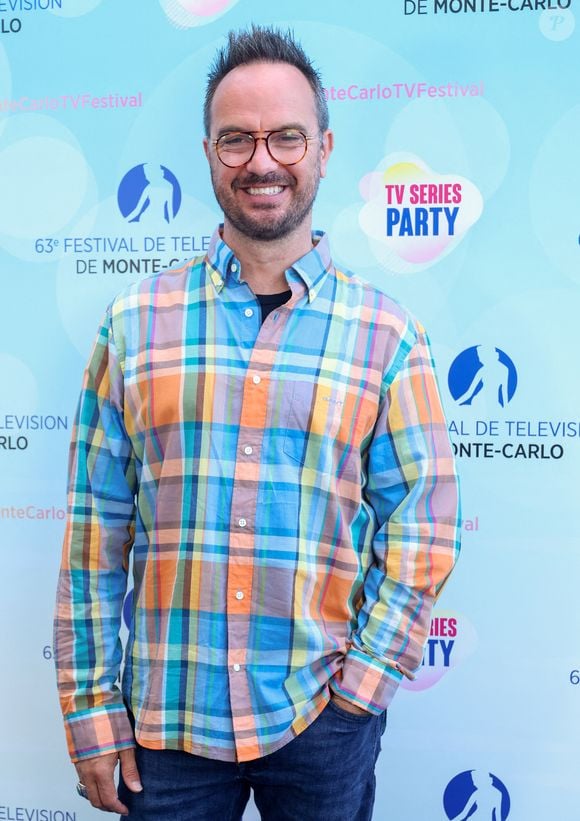 Par exemple, il n'a jamais dévoilé l'identité de l'homme qui partage sa vie

Jarry pour la soirée du 1000ème épisode de "NCIS" autour d'un gateau au Neptune lors de la 63ème édition du Festival de television de Monte-Carlo, Monaco, le 15 juin 2024. © Denis Guignebourg/BestImage