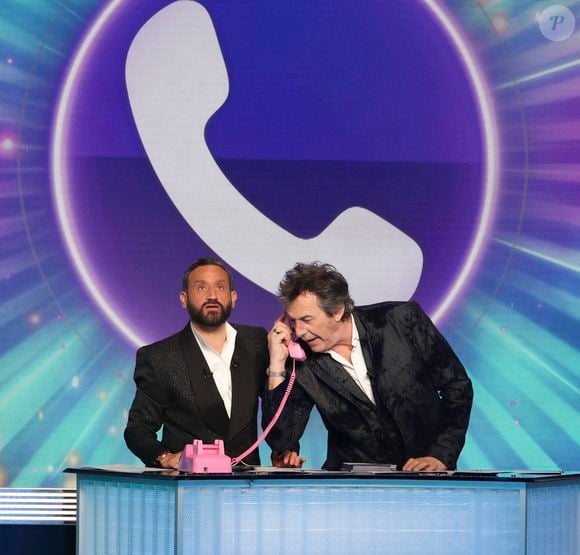 Exclusif - Cyril Hanouna, Jean-Luc Reichmann, sur le plateau de l’émission « TPMP » La dernière sur C8, présentée par C.Hanouna et diffusée en direct sur C8, Paris, France, le 27 fevrier 2025. © Jack Tribeca / Bestimage