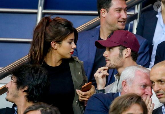 Mariage - Louis Sarkozy s'est marié avec Natali Husic - Louis Sarkozy et sa compagne Natali Husic dans les tribunes lors du match de Ligue 1, Paris Saint-Germain (PSG) vs Toulouse FC (TFC) au Parc des Princes à Paris, France, le 20 août 2017. Le PSG a gagné 6-2.