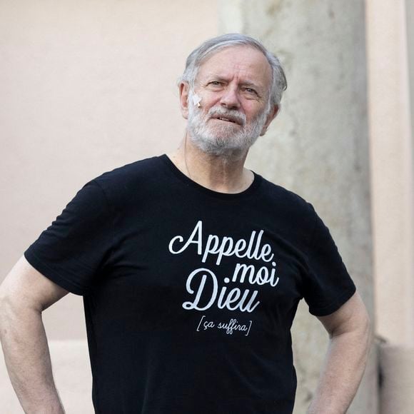 Exclusif - Francis Huster - Représentation de la pièce de théâtre "Les pigeons" au Théâtre de Verdure lors du 40ème Festival de Ramatuelle. Le 10 août 2024
© Cyril Bruneau / Festival de Ramatuelle / Bestimage