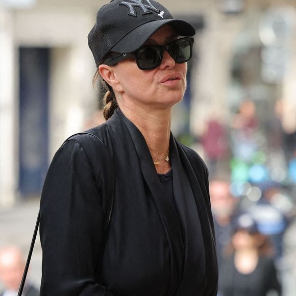 “Pour vous donner des nouvelles de Zoé avant qu’on dise tout et n’importe quoi. Zoé est donc sorti de l’hôpital”, écrit-elle

Agathe de La Fontaine - Arrivées aux obsèques de Jean-Yves Le Fur en l'église Saint-Roch à Paris, le 6 avril 2024. © Jacovides / Moreau / Bestimage