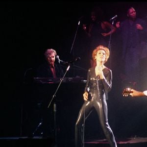 Archives Celine Dion sur scène avec Jean-Jacques Goldman  - Concert de Céline Dion - Bercy.