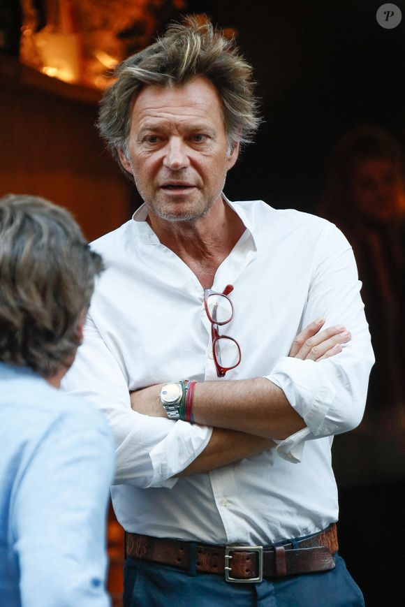 Exclusif - Laurent Delahousse - Inauguration du showroom de Nathalie Blanc à Paris, France, le, 19 juin 2025. © Christophe Clovis / Bestimage