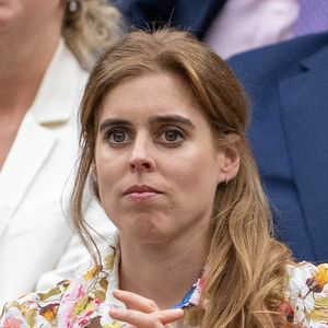 Après la naissance prématurée de sa fille Athena Elizabeth Rose, elle a choisi de s’exprimer pour la première fois dans "Vogue"...

La princesse Beatrice et Edoardo Mapelli Mozzi dans la loge royale lors de la neuvième journée des championnats de Wimbledon 2024 au All England Lawn Tennis and Croquet Club, à Londres, au Royaume-Uni, le 9 juillet 2024. Photo de Stephen Lock/I-Images/ABACAPRESS.COM