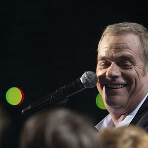 Exclusif - Garou lors de l'enregistrement de l'émission "La Boîte à secrets", présentée par F.Bollaert et diffusée le 26 septembre 2025 sur France 3, dans les studios du Lendit à Saint-Denis, Seine Saint-Denis, France, le 8 septembre 2025. © Pierre Perusseau/Bestimage