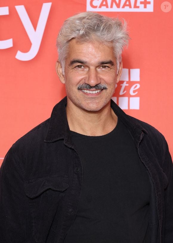 Un rendez-vous où se sont rendues de nombreuses célébrités, dont un couple star qui s'est offert une belle parenthèse dans la ville du sud.

Exclusif - François Vincentelli au photocall de la soirée d'ouverture du festival Creatvty 2025 à Sète le 12 novembre 2025.

© Denis Guignebourg / Bestimage