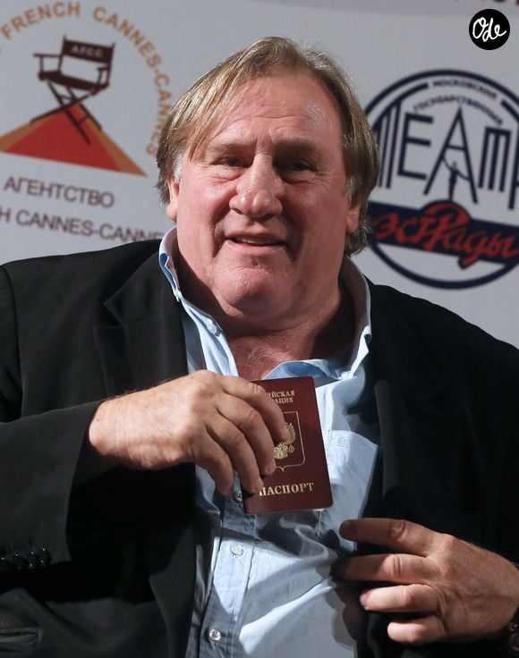 Fanny Ardant et Gérard Depardieu sont en conférence de presse à Moscou pour "La musica deuxième", une pièce de théatre de Margerite Duras le 7 octobre 2015. ITAR TASS / BESTIMAGE