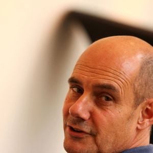 Bernard Campan posant lors d'un photocall pour Le Cœur Des Hommes 3 à Lille, France, le 14 octobre 2013. Photo by Sylvain Lefevre/ABACAPRESS.COM