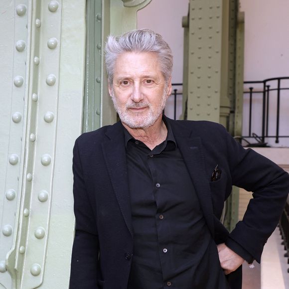 Antoine De Caunes - 3ème prix Gotlib recompensant la BD Humoristique créé par Ariane Gotlieb en 2023 à Paris.
Le 12 avril 2025.
© Cedric Perrin / Bestimage