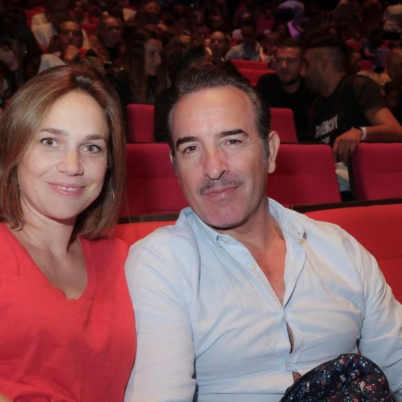 Exclusif - Nathalie Pechalat et son mari Jean Dujardin - People à la représentation exceptionnelle du spectacle musical "Sur la route Enchantée" de Chantal Goya au Palais des Congrès de la Porte Maillot à Paris - © Jack Tribeca / Bestimage