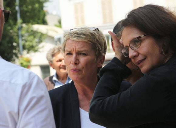 Plusieurs personnalites de media, Delphine Ernotte presidente de France Television, Elise Lucet, Audray Pulvard, Ingrid Betancourt, Christophe Hondelatte, Francoise Joly et Guilaine Chenu, ses proches et anonymes ont rendu hommages Herve Ghesquiere, le journalistes de France Television etais decede le 14 juin 2017, Meudon, près de Paris, France, le 20 juin 2017. Photo par Somer/ABACAPRESS.COM
