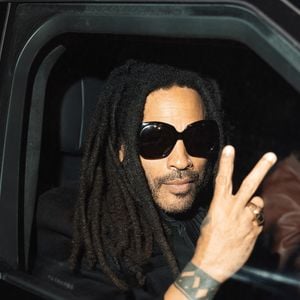 De regrets assumés aujourd'hui. Ce 26 mai 2025, Lenny Kravitz souffle ses 61 bougies... Vanessa lui enverra-t-elle un petit SMS d'anniversaire? Qui sait...

Lenny Kravitz - After party du défilé de mode printemps-été 2025 "Yves Saint Laurent" à la Maison Saint Laurent lors de la fashion week de Paris. Le 24 septembre 2024
© Tiziano Da Silva / Bestimage