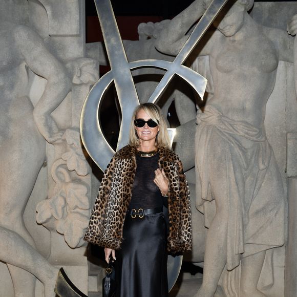 Laeticia Hallyday - Photocall du défilé Saint Laurent "Collection Femme Prêt-à-Porter Automne/Hiver 2026-2027" lors de la Fashion Week de Paris, le 3 mars 2026

© Cyril Moreau / Bestimage