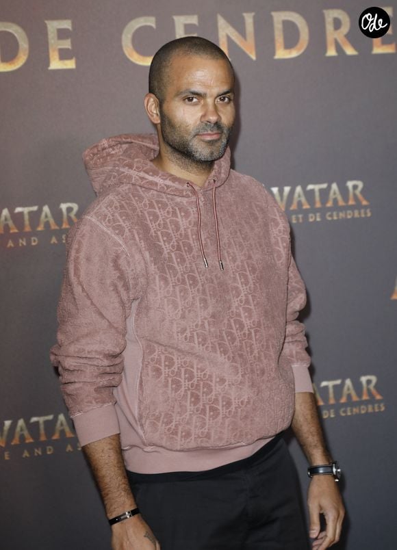 Lorsque l'animateur lui demandé si gagner autant d'argent l'a rendu plus heureux, il a répondu en toute transparence.

Tony Parker - Avant-première du film "Avatar : Fire and Ash" (Avatar : de Feu et de Cendres) à la Seine Musicale de Boulogne-Billancourt le 5 décembre 2025. © Marc Ausset-Lacroix/Bestimage