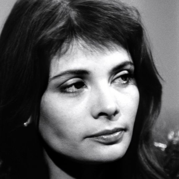Une chose qui ne serait pas envisageable aujourd'hui. 

Archives - Marie Trintignant sur le plateau de l'émission TV "Ciel mon mardi!". Le 18 juin 1991
CEDRIC PERRIN / BESTIMAGE