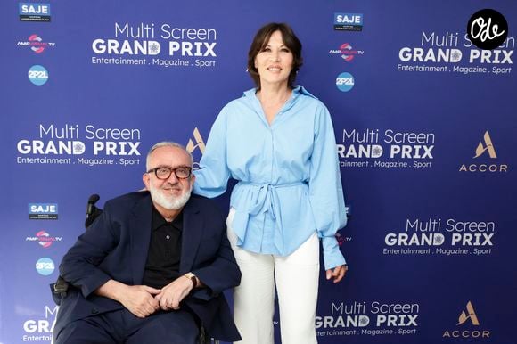 "Ta vie n'est pas la même que quelqu'un qui est en bonne santé aujourd'hui qu'il est en chaise. Le handicap est un vrai sujet parce que quand on n'y est pas confronté, on ne se rend pas compte." 

Exclusif - Dominique Farrugia, Mathilde Seigner - Première édition du Multi Screen Grand  Paris le 12 juin 2025 - © Jack Tribeca / Bestimage