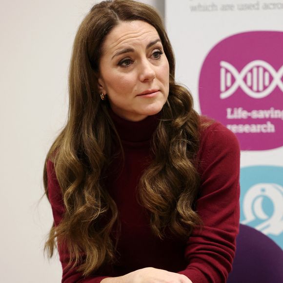 Après avoir vécu plusieurs mois particulièrement compliqués, Kate Middleton va mieux !

Catherine (Kate) Middleton, princesse de Galles à l'hôpital Royal Marsden, où elle a reçu son traitement contre le cancer, à Londres, Royaume-Uni© Chris Jackson/WPA-Pool/Bestimage