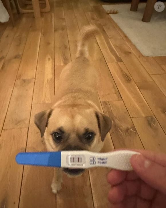 Elle explique avoir vécu ces mois dans la discrétion, loin des réseaux sociaux. 

Margaux Lignel, la femme d'Arnaud Bonet, a publié de nombreuses photos de l'annonce de sa grossesse sur Instagram.