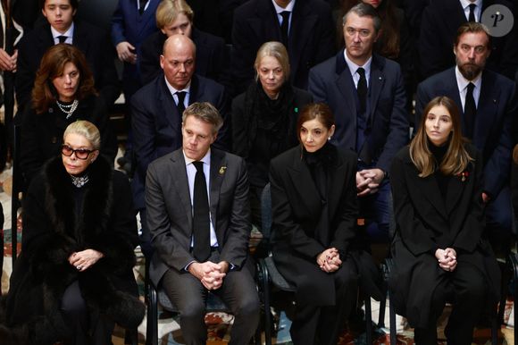 Eleonora Rajneri, Le prince Serge de Yougoslavie, La princesse Elena de Yougoslavie, Stanislas Fougeron, Le prince Aimone et la princesse Olga de Savoie Aoste, Marina Ricolfi Doria, Le prince Emmanuel-Philibert de Savoie, La princesse Clotilde Courau de Savoie, La princesse Vittoria de Savoie, La princesse Luisa de Savoie - La cérémonie funéraire de Victor Emmanuel de Savoie, fils du dernier roi d'Italie, en la cathédrale Saint-Jean-Baptiste de Turin, le 10 février 2024.

The funeral ceremony of Victor Emmanuel of Savoy, son of the last king of Italy, in the Cathedral of Saint John the Baptist in Turin, February 10, 2024.