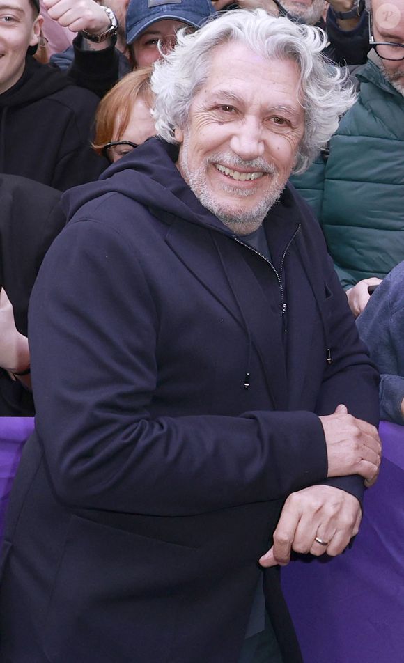 Un grand bonheur pour la star et la mère de sa fille, dont il est séparé 

Alain Chabat,, Astérix et Obélix : le Combat des Chefs lors du Festival Séries Mania à Lille le 23 mars 2025

© Chrisotphe Aubert via Bestimage
