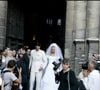 Vingt ans plus tard, l’histoire se répète de façon très émouvante.

Élodie Gossuin et Bertrand Lacherie lors de leur mariage en l'église de Compiègne, le 1er juillet 2006. Crédit : Agence / Bestimage