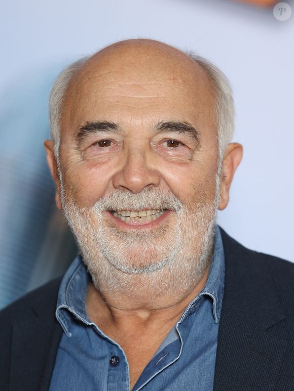 Gérard Jugnot assiste à la première du film '3 Jours Max' à Paris au Grand Rex le 17 octobre 2023 à Paris, France. Photo by Nasser Berzane/ABACAPRESS.COM