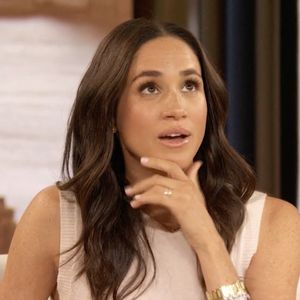 Dans sa nouvelle série "With Love, Meghan", Meghan Markle nous plonge dans son intimité

Meghan Markle, duchesse de Sussex dans le Drew Barrymore Show. - Capture : The Drew Barrymore Show / Paramount Plus - . (JLPPA / Bestimage).