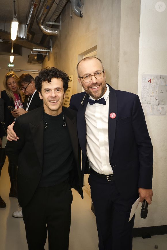 Exclusif - Michaël Gregorio, Nicolas Rossignol en backstage du concert du gala de Noël de l'association Tout le monde contre le cancer fête ses 20 ans diffusé le 24 décembre sur M6 à l'Adidas Aren Porte de la Chapelle à Paris, France, le 4 décembre 2025. © Jack Tribeca/Bestimage