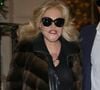 Jocelyn Wildenstein a succombé des suites d'une embolie pulmonaire

info - Jocelyne Wildenstein: la femme "chat" est décédée à Paris d’une embolie pulmonaire.