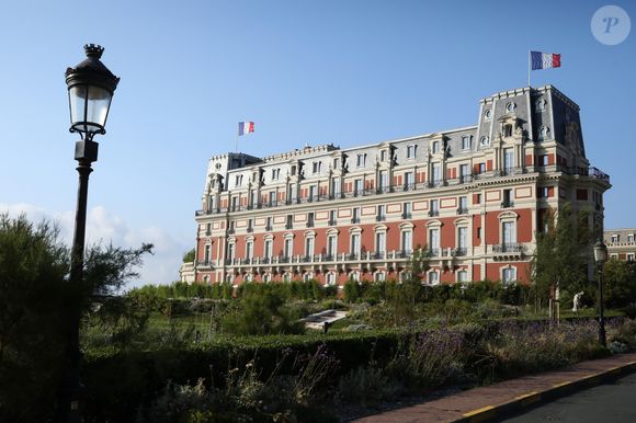 Illustration de l'hôtel du Palais où se déroule le sommet du G7 à Biarritz, France, le 24 août 2019. © Stéphane Lemouton/Bestimage