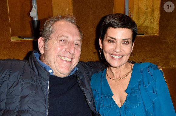 Cette vente exceptionnelle mettait à l'honneur le travail des créateurs français Jacques et Dani Ruelland.

Cristina Cordula et son mari Frédéric Cassin - Inauguration du "Chalet les Neiges 1850" sur la terrasse de l'Hôtel Barrière Le Fouquet's à Paris le 27 novembre 2017. Lors de la soirée une partie de Boboules a été organisée.  © Coadic Guirec/Bestimage