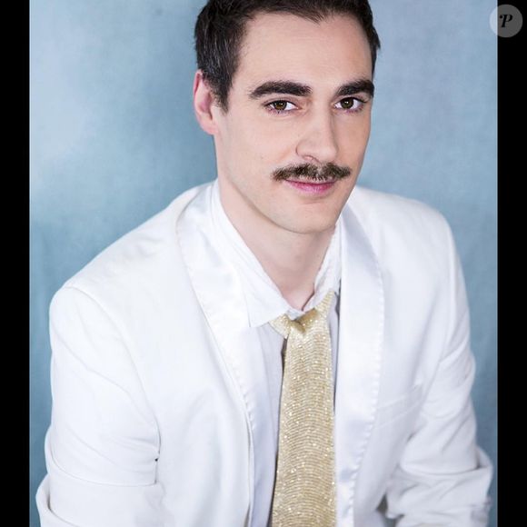 À 42 ans, ce comédien prend une décision radicale et irréversible

Arnaud Denis, Instagram