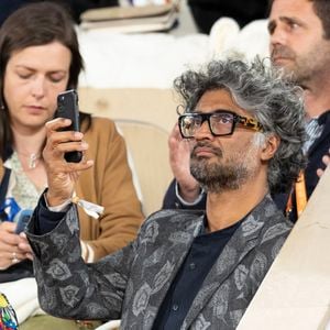 Mais aussi Sébastien Folin, l'ancien présentateur météo de TF1.
Sebastien Folin dans les tribunes lors des Internationaux de France de Tennis de Roland Garros 2025, à Paris, France, le 27 mai 2025. © Jacovides-Moreau/Bestimage