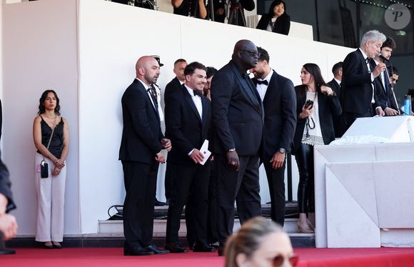 Antoine Dupont - Antoine Dupont et sa compagne Iris Mittenaere se retrouvent sur les marches  du film « Dossier 137 » lors du 78ème Festival International du Film de Cannes le 15 mai 2025.

© Jacovides / Moreau / Bestimage