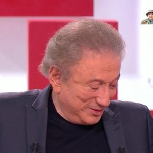 Michel Drucker dans "Vivement dimanche" le 16 novembre 2025. Capture d'écran/France 3