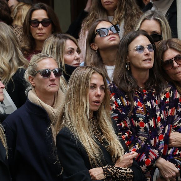 Estelle Lefébure, Veronika Loubry - Sorties des Obsèques de Constance de la Fontaine en l'église Notre-Dame-de-Grâce-de-Passy à Paris le 12 mai 2026. © Coadic Guirec - Julien Sarkissian / Bestimage