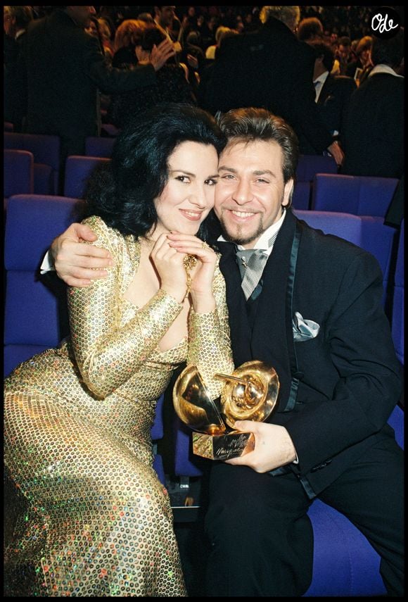 Angela Gheorghiu et Roberto Alagna lors des Victoires de la musique classique en 1997, où le ténor a été récompensé comme artiste lyrique de l'année. © RINDOFF-BOWEN / BESTIMAGE