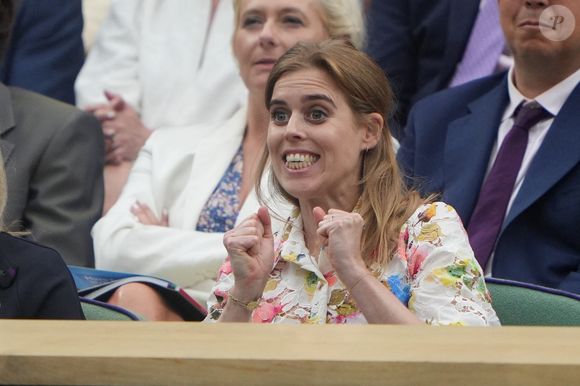 La princess Beatrice d'York assise dans la Royal Box lors du tournoi de Wimbledon le 9 juillet 2024 à Londres. © Tim Merrys/MirrorPix/bestimage