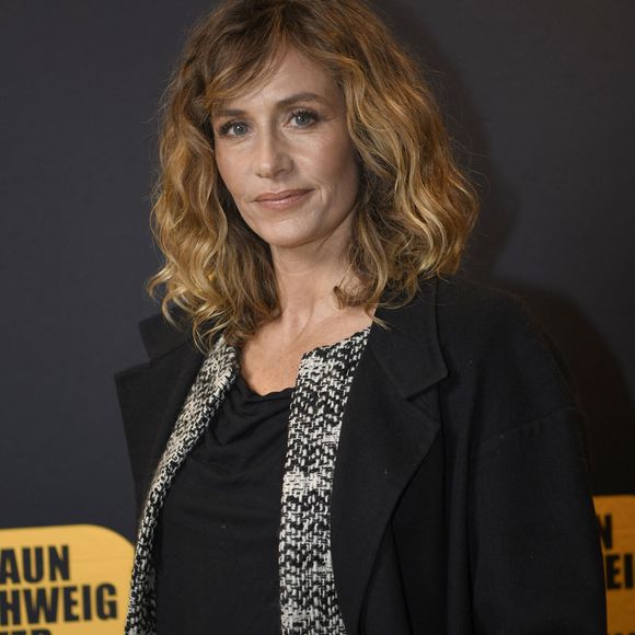 L'actrice est l’homonyme de la princesse Cécile de France, fille de Philippe Ier, roi de France, née en 1097 et morte en 1145

Cécile de France, Prix européen d'interprétation "Die Europa 2023" lors de la soirée de remise des prix du 37ème Festival international du film de Braunschweig dans la Grande Maison du Théâtre national de Brunswick, Allemagne, le 11 novembre 2023. © Action Press/Bestimage