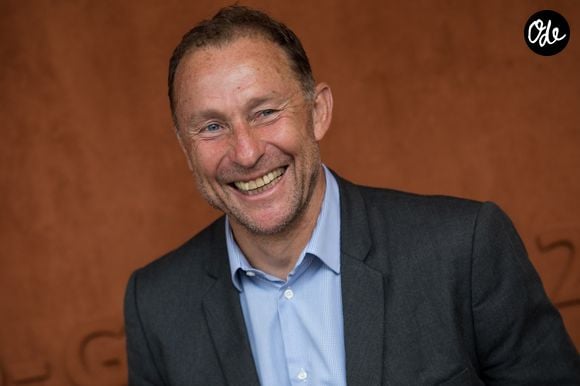 Jean-Pierre Papin dans le village lors des Internationaux de tennis de Roland Garros à Paris, en France, le 3 juin 2019. © Jacovides-Moreau/Bestimage
