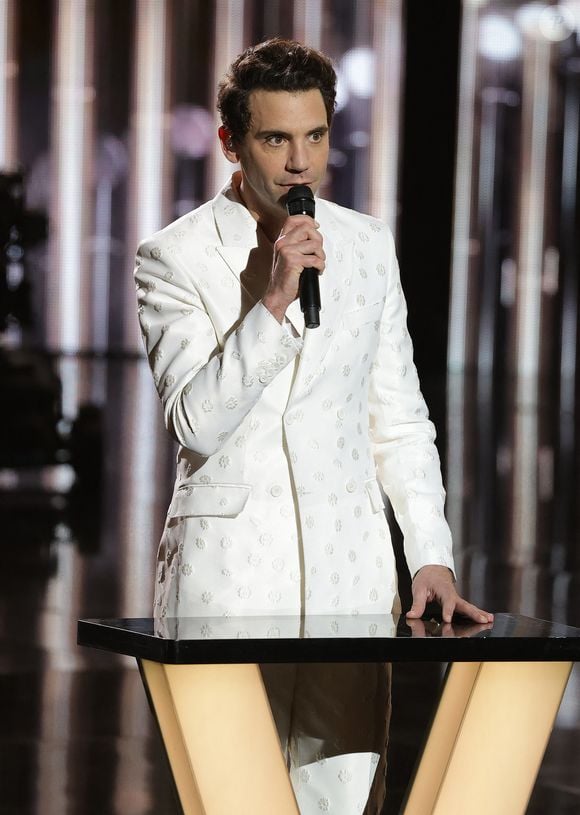 Ce geste spontané donnait déjà le ton de la soirée. Car Mika, de retour sur cette scène normande treize ans après sa dernière apparition, a tout donné !

Mika (président d'honneur) à la cérémonie des 41èmes Victoires de la Musique à la Seine Musicale à Boulogne-Billancourt le 13 février 2026.
© Coadic Guirec / Bestimage