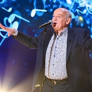 Exclusif - Michel Jonasz - Enregistrement de l'émission "Vivement dimanche" au studio Rive gauche, le 18 mars 2025, présentée par M.Drucker, et diffusée le 23 mars 2025 sur France 3. 
© Guillaume Gaffiot / Bestimage