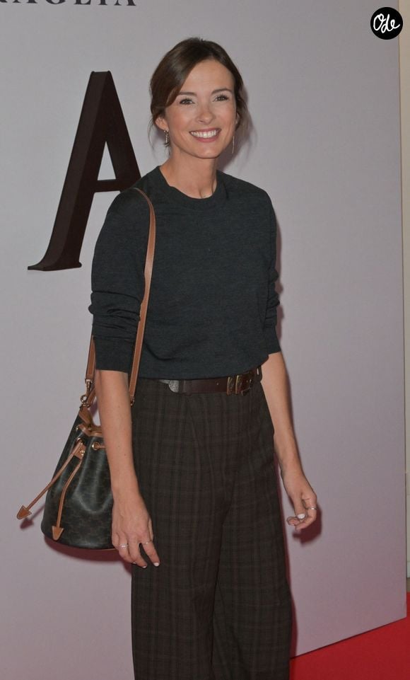 Isabelle Ithurburu lors du photocall de la première du film "Karma" au cinéma Pathé Palace à Paris le 13 octobre 2026. © Alexandre Fay / Pixplanete / Bestimage