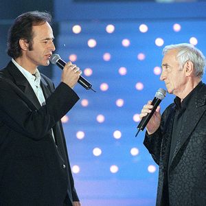 Special "Charles Aznavour" anniversaire à Paris "Jean-Jacques Goldman" "Plan Américain" concert scène