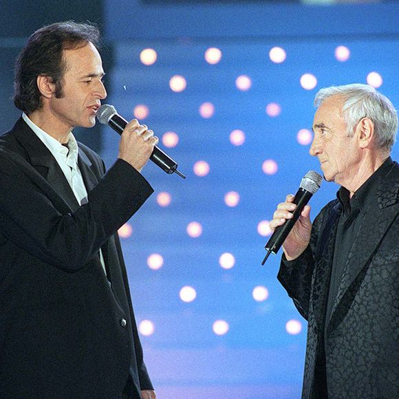 Special "Charles Aznavour" anniversaire à Paris "Jean-Jacques Goldman" "Plan Américain" concert scène
