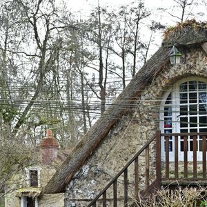 Si La Madrague à Saint-Tropez reste son adresse iconique, elle a également craqué pour une autre demeure. 
Illustration de l'ancienne demeure (bergerie du XVIIIème siècle) de Brigitte Bardot à Bazoches-sur-Guyonne dans les Yvelines, France, le 2 janvier 2026. © Christian Liewig/Bestimage