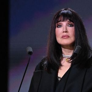 Isabelle Adjani lors de la 51e cérémonie des César du cinéma à L'Olympia le 26 février 2026 à Paris, France.  Photo par Franck Castel/ABACAPRESS.COM
