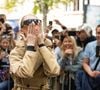 La chanteuse québécoise a atterri au Bourget à bord de son jet privé en provenance de Las Vegas.

Céline Dion acclamée par ses fans à son arrivée au palace Royal Monceau à Paris, le 28 août 2026. © CYRIL MOREAU / BESTIMAGE