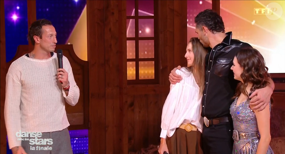 Florent Manaudou et sa nièce Manon dans "Danse avec les stars" - capture d'écran TF1