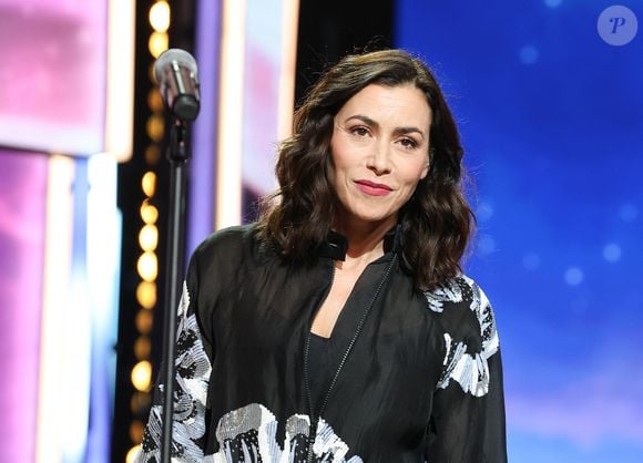 Olivia Ruiz - Les personnalités se mobilisent lors de la 37ème édition du Téléthon sur le plateau de France 2, avec pour parrain Vianney. Le 9 décembre 2023. 
© Coadic Guirec / Bestimage